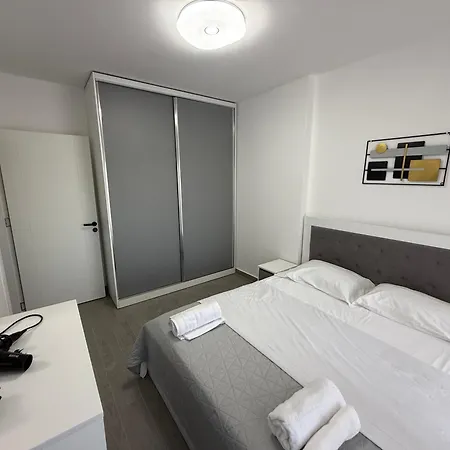 Rei Apartament *